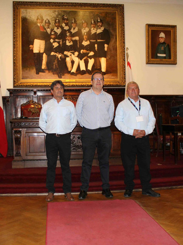 Superintendente CB de Santiago recibió a Directivos de Micromuseo